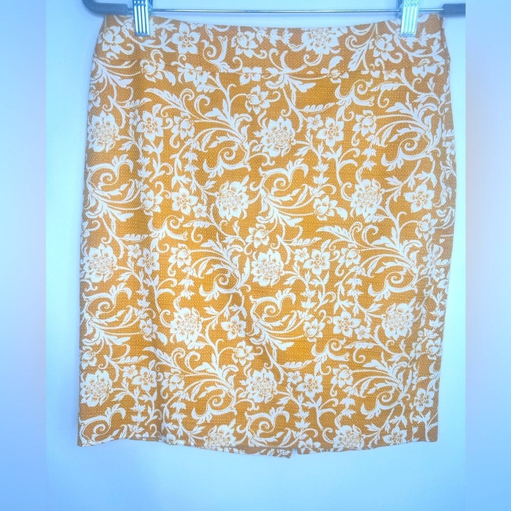 LOFT Petites Yellow White Floral Damask Jacquard Pencil Skirt Size 8P
